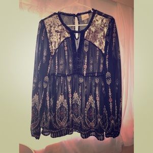 Knox Rose long sleeve shirt